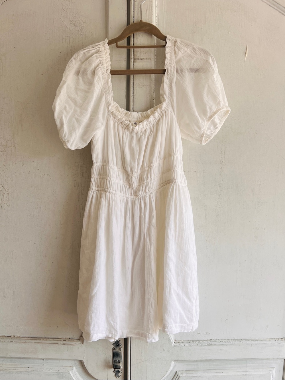 White cotton mini dress puff sleeve Nordstrom graduation dress